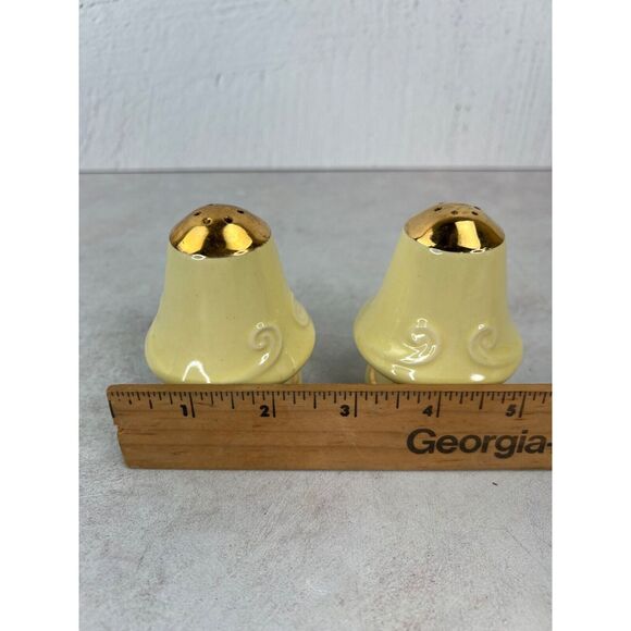 Vintage‎ Gold-Tone Ceramic Salt & Pepper Shakers MCM Cute Kitche - Picture 7 of 8